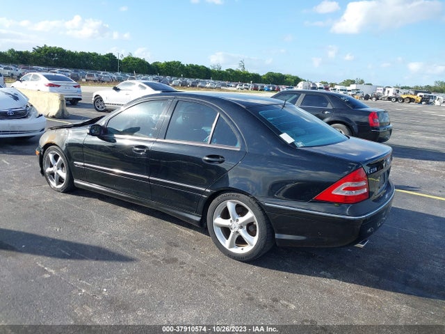 2006 MERCEDES-BENZ C-CLASS SPORT VIN: WDBRF52H56A877526