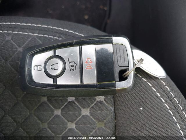 1FMCU0GN8PUA26699 Ford Escape Active