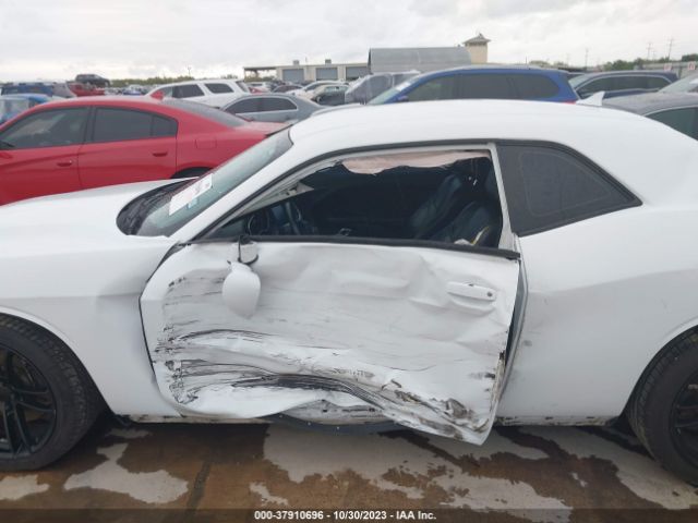 2C3CDZBG1FH736986 Dodge Challenger Sxt Plus
