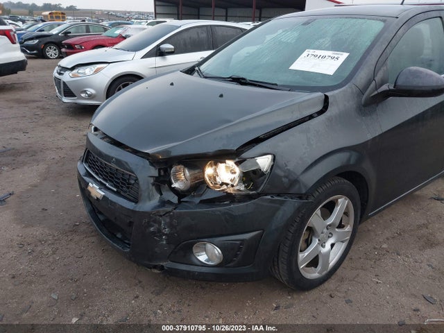 Chevrolet Sonic Ltz Auto 2014 1G1JE5SB7E4178093 Image 6
