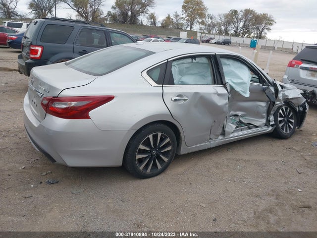 2018 NISSAN ALTIMA 2.5 SV VIN: 1N4AL3AP5JC205652
