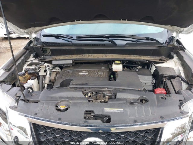 2015 NISSAN PATHFINDER SL VIN: 5N1AR2MN7FC699027