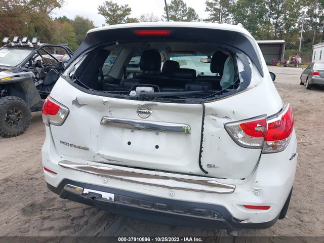 2015 NISSAN PATHFINDER SL VIN: 5N1AR2MN7FC699027