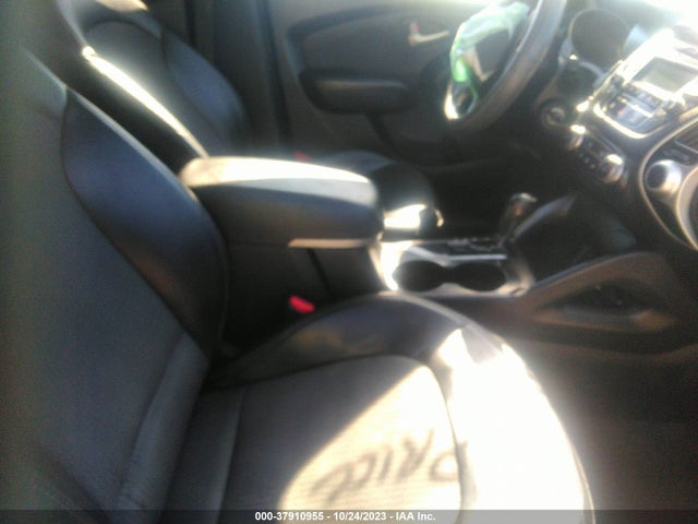 2012 HYUNDAI TUCSON KM8JU3AC9CU456090 Photo 4