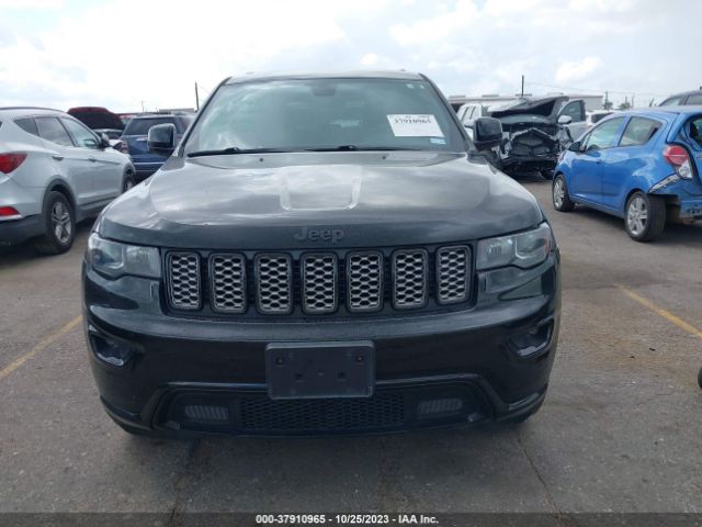 1C4RJFAG5HC895126 Jeep Grand Cherokee Altitude