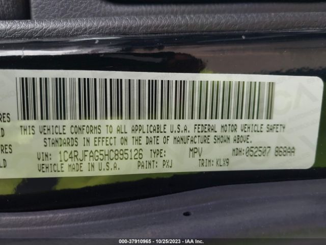 1C4RJFAG5HC895126 Jeep Grand Cherokee Altitude