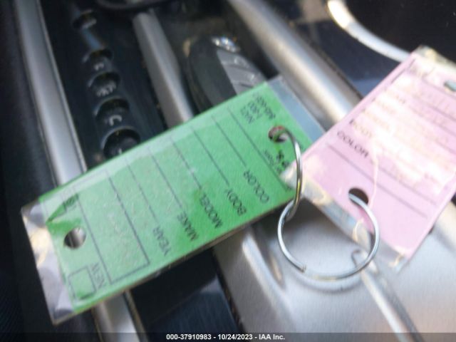 5N1DR2MN7JC665112 Nissan Pathfinder Sv