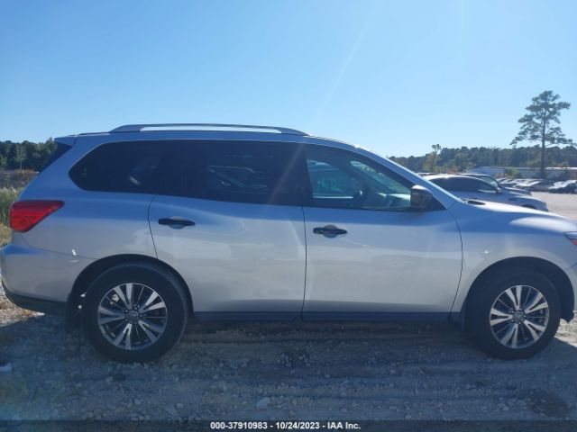 5N1DR2MN7JC665112 Nissan Pathfinder Sv