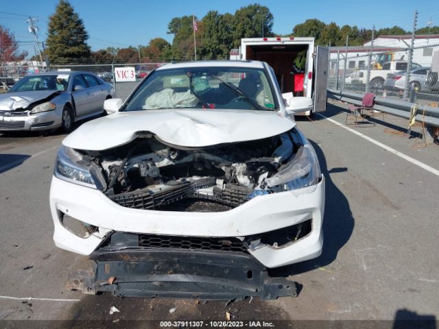 1HGCR3F93HA004268 Honda Accord Touring V6
