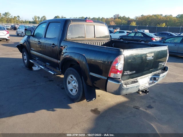 Toyota Tacoma Prerunner 2014 5TFJX4GN9EX034347 Image 3