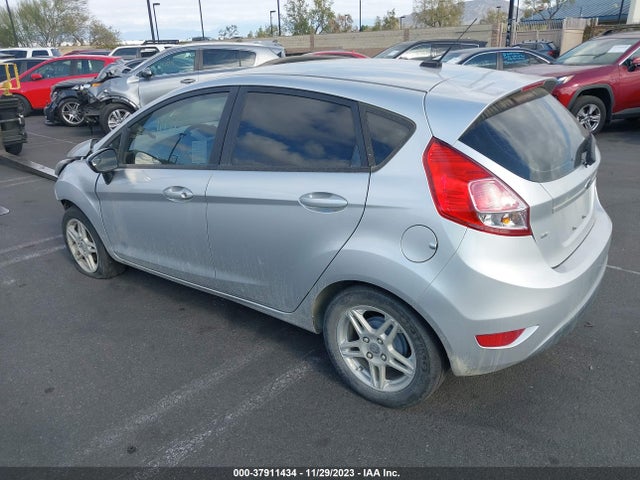 Ford FIESTA SE 2019 3FADP4EJ9KM113697 Image 3