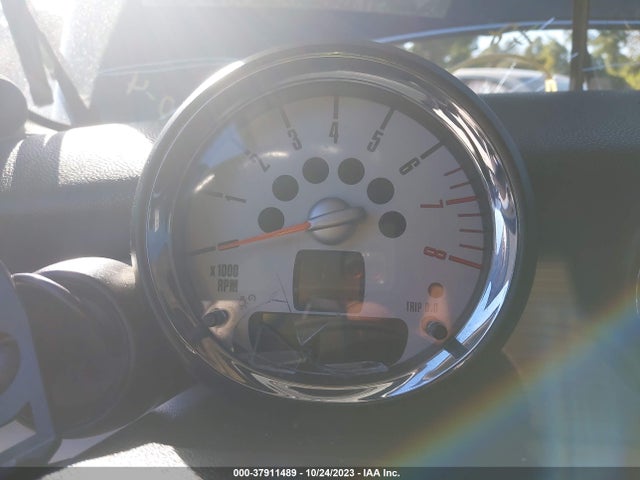 2013 MINI COOPER CLUBMAN WMWZG3C58DT576755 Photo 6