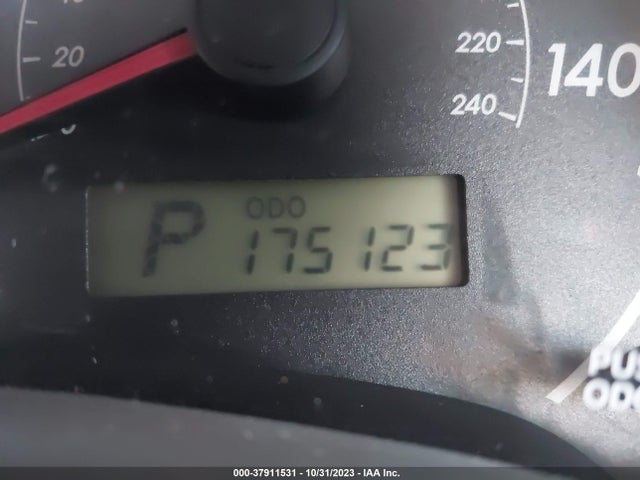 2010 TOYOTA COROLLA VIN: 2T1BU4EE1AC237497