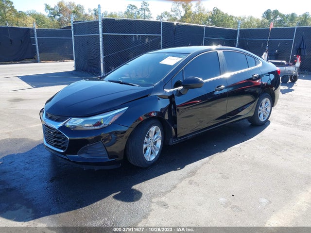 Chevrolet CRUZE LT 2019 1G1BE5SMXK7109060 Image 2