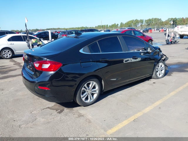 Chevrolet CRUZE LT 2019 1G1BE5SMXK7109060 Image 4