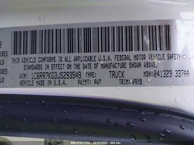 1C6RR7KG3JS293549 RAM 1500 Express