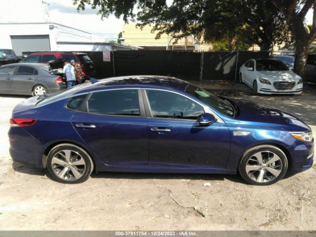 5XXGT4L33LG377458 KIA Optima S