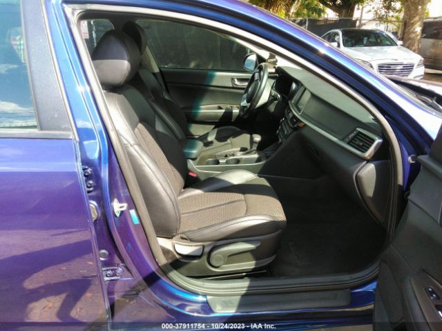 5XXGT4L33LG377458 KIA Optima S