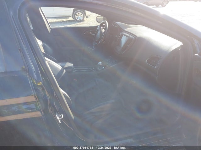 Chrysler 200 S 2015 1C3CCCBG9FN516163 Image 5