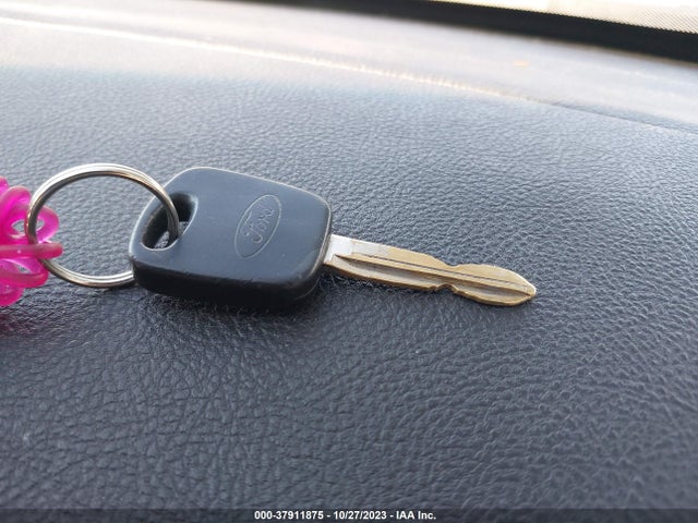 2005 FORD FOCUS S/SE/SES VIN: 3FAFP31N55R148692