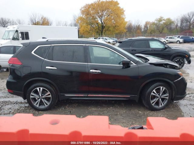 5N1AT2MT9HC877068 Nissan Rogue Sl