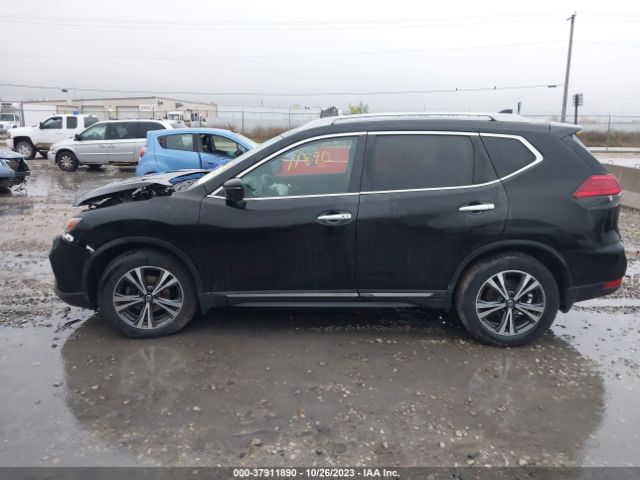 5N1AT2MT9HC877068 Nissan Rogue Sl