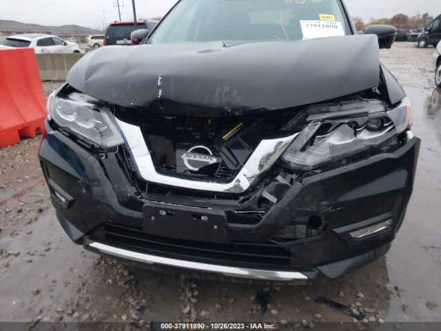 5N1AT2MT9HC877068 Nissan Rogue Sl