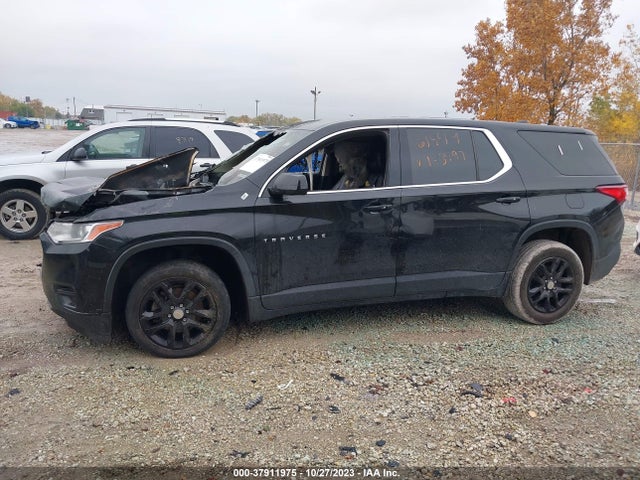 Chevrolet Traverse Ls 2018 1GNERFKW8JJ143197 Image 13