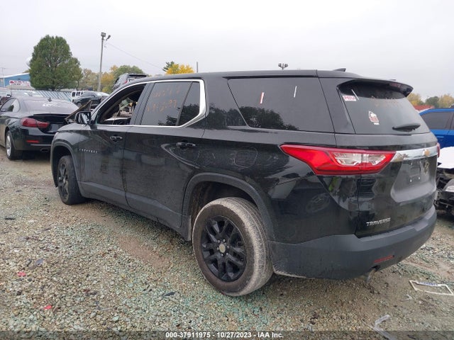 Chevrolet Traverse Ls 2018 1GNERFKW8JJ143197 Image 3