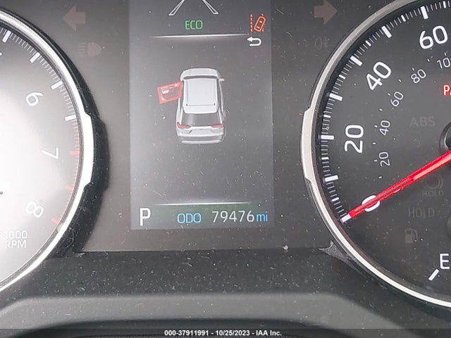 2019 TOYOTA RAV4 XLE VIN: JTMP1RFVXKD025471