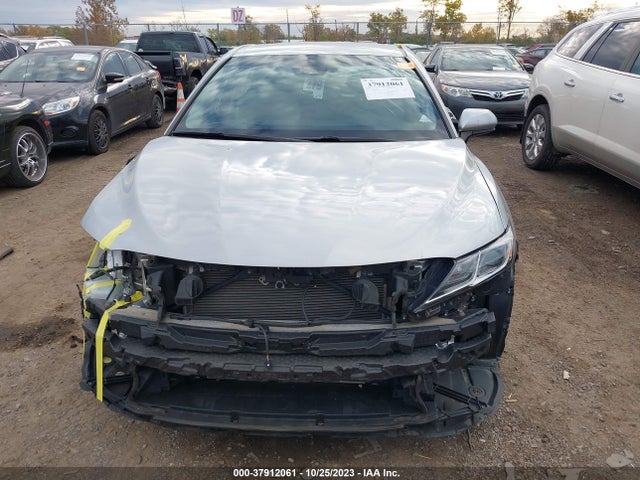 2018 TOYOTA CAMRY LE/SE/XLE/L VIN: 4T1B11HK5JU040503