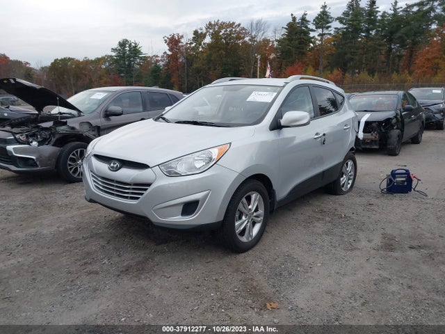 2011 HYUNDAI TUCSON GLS VIN: KM8JU3AC4BU261576