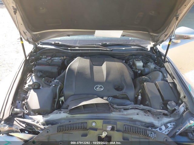 Lexus IS 250 2015 JTHCF1D28F5024568 Image 10