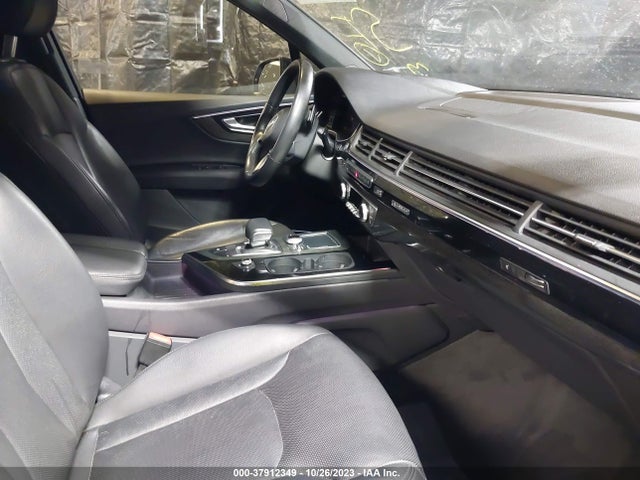 WA1VAAF72KD017336 Audi Q7 Prestige