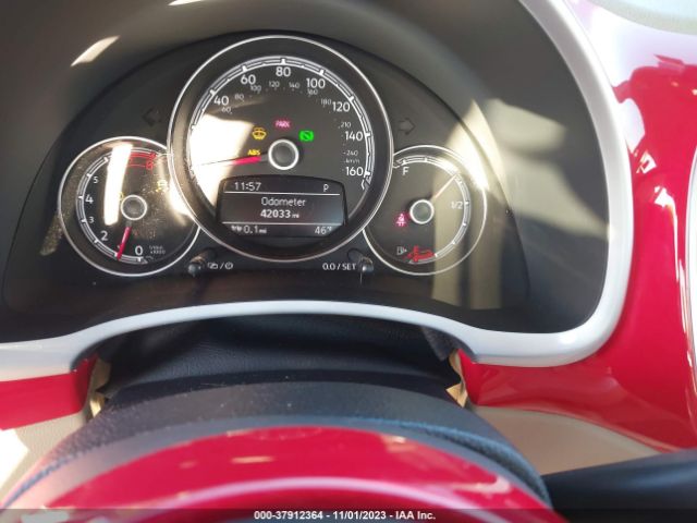 2017 VOLKSWAGEN BEETLE 3VWJ17AT0HM614152 Photo 6