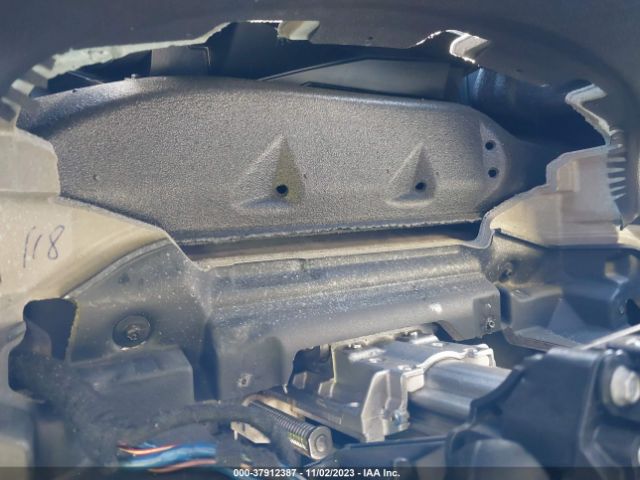 WBSJF0C5XJB283712 BMW M5