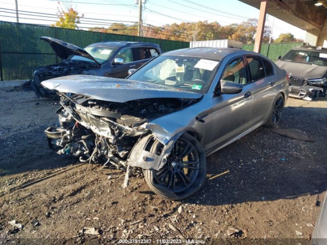 WBSJF0C5XJB283712 BMW M5