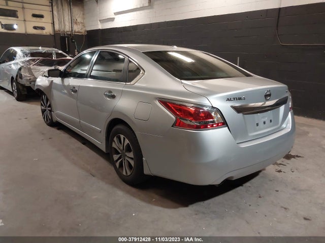 2015 NISSAN ALTIMA 2.5 SV VIN: 1N4AL3AP2FC409316