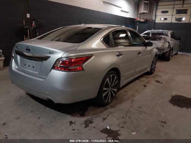 2015 NISSAN ALTIMA 2.5 SV VIN: 1N4AL3AP2FC409316