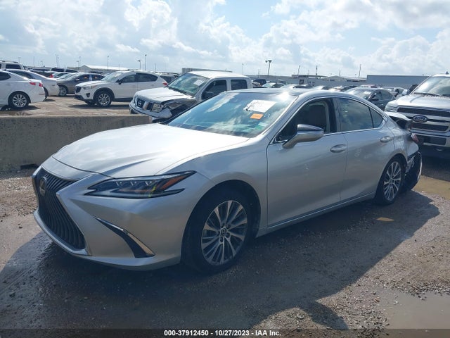 58ABZ1B15KU005768 Lexus Es Es 350