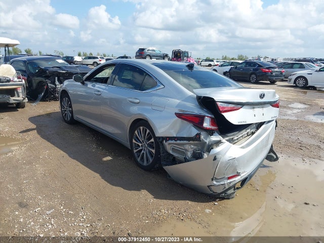 58ABZ1B15KU005768 Lexus Es Es 350