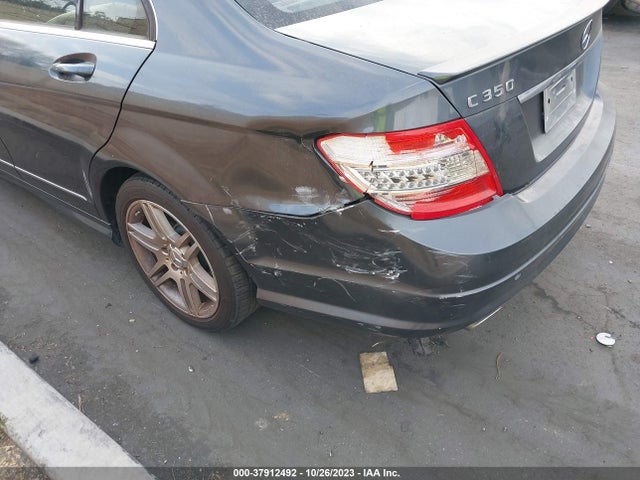 2008 MERCEDES-BENZ C 350 SPORT VIN: WDDGF56X08R021829
