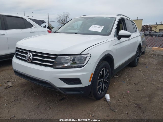 3VV2B7AX6MM005344 Volkswagen Tiguan Se/se R-line Black/sel