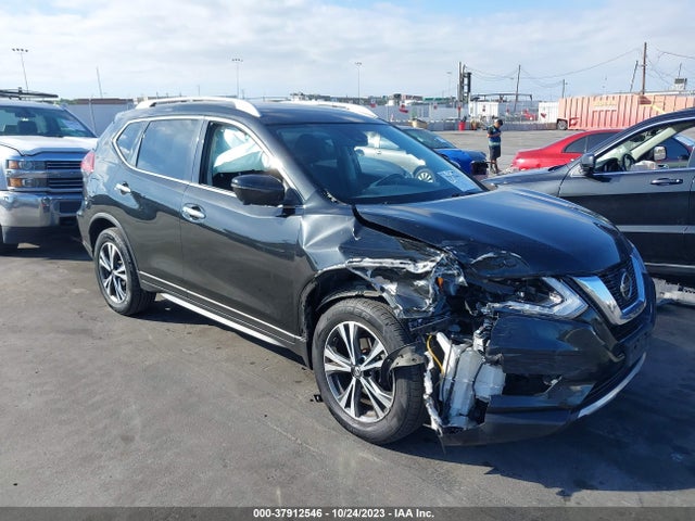 37912546 :رقم المزاد ، JN8AT2MTXKW267579 vin ، 2019 Nissan Rogue Sv مزاد بيع