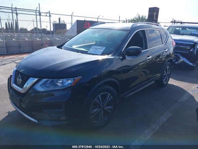 37912546 :رقم المزاد ، JN8AT2MTXKW267579 vin ، 2019 Nissan Rogue Sv مزاد بيع