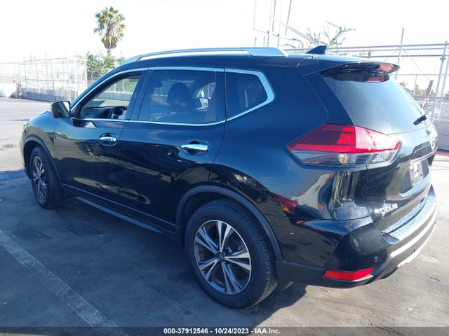 37912546 :رقم المزاد ، JN8AT2MTXKW267579 vin ، 2019 Nissan Rogue Sv مزاد بيع