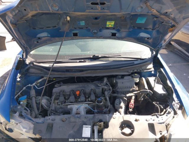 19XFB2F52EE002995 Honda Civic Sedan Lx