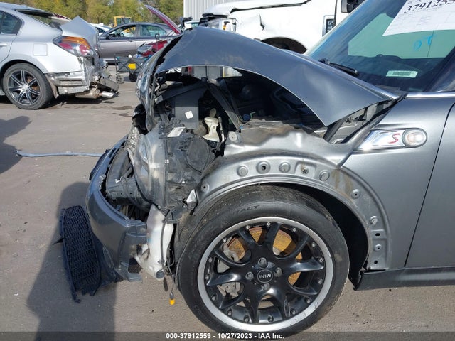2010 MINI COOPER S WMWMF7C59ATZ70538 Photo 5