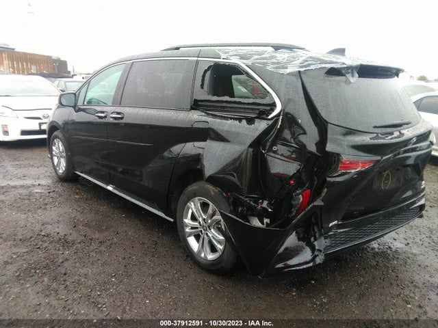 2023 TOYOTA SIENNA XSE VIN: 5TDXSKFC1PS087467