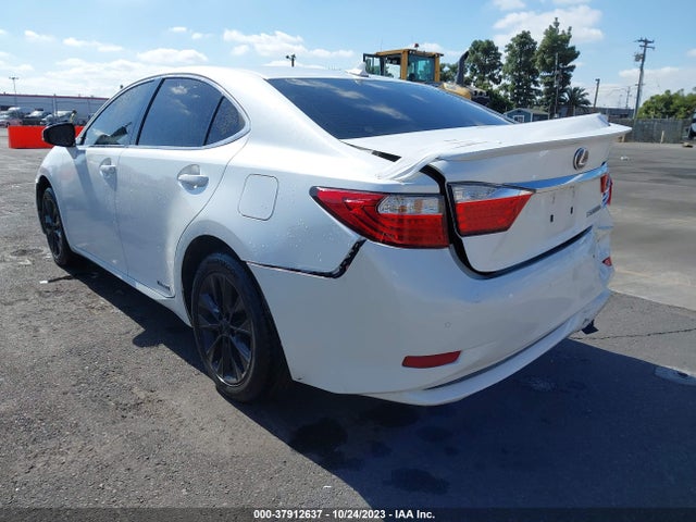 JTHBW1GG3E2046447 Lexus Es 300h Hybrid